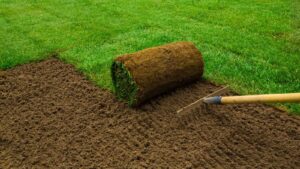 Instalador de tepes de césped natural
